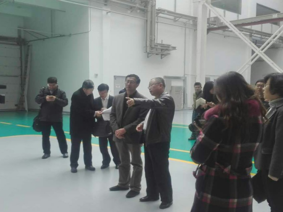 濟(jì)南市委宣傳部副部長(zhǎng)周鴻雁同志參觀中國重汽集團(tuán)